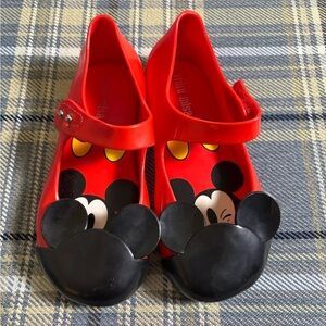 Mini Melissa Ultragirl + Mickey and Friends Baby Red Black